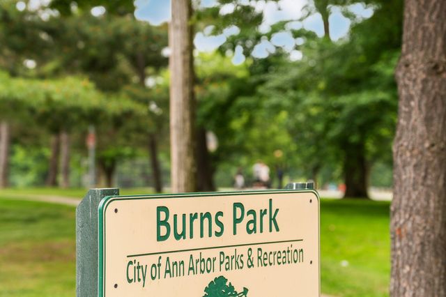 1512 Shadford Road, Ann Arbor, MI 48104