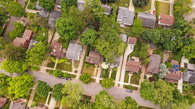 1512 Shadford Road, Ann Arbor, MI 48104