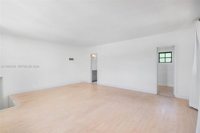 7531 Beachview Dr, North Bay Village, FL 33141