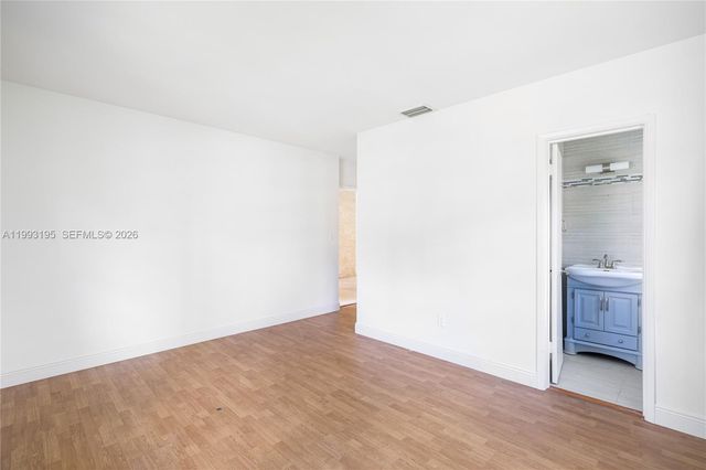 7531 Beachview Dr, North Bay Village, FL 33141