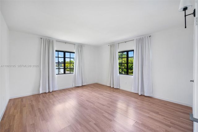 7531 Beachview Dr, North Bay Village, FL 33141