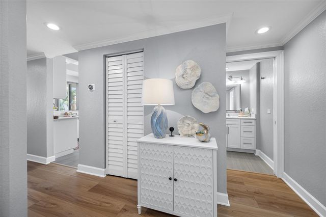 4750 DOLPHIN CAY LANE S 509, St Petersburg, FL 33711