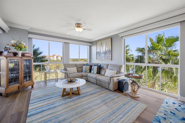 4750 DOLPHIN CAY LANE S 509, St Petersburg, FL 33711