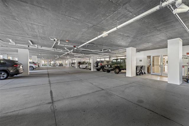 4750 DOLPHIN CAY LANE S 509, St Petersburg, FL 33711