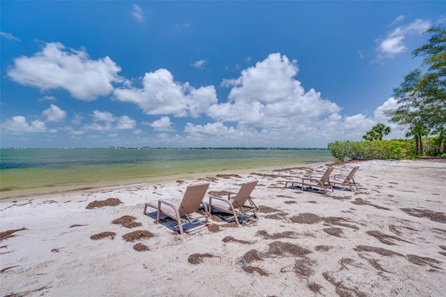 4750 DOLPHIN CAY LANE S 509, St Petersburg, FL 33711