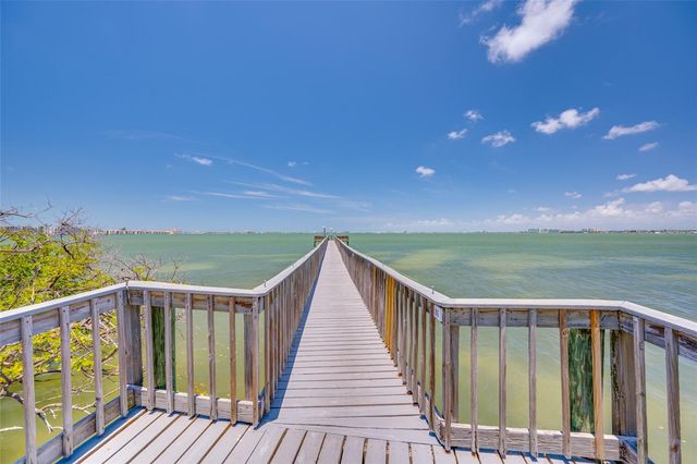 4750 DOLPHIN CAY LANE S 509, St Petersburg, FL 33711