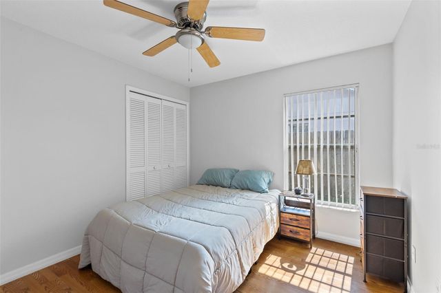 9909 EARLSTON STREET, Orlando, FL 32817