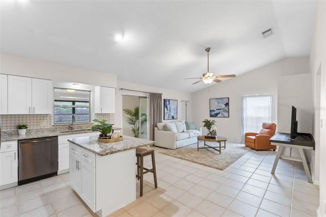 9909 EARLSTON STREET, Orlando, FL 32817