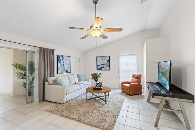 9909 EARLSTON STREET, Orlando, FL 32817