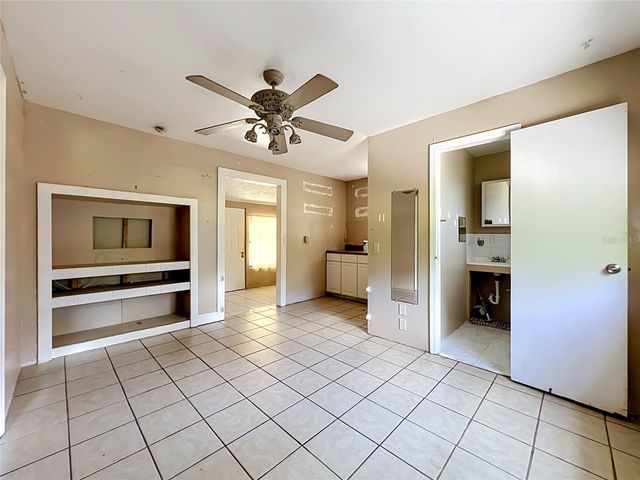 125 SNOW HILL ROAD, Geneva, FL 32732