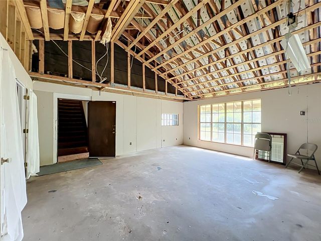 125 SNOW HILL ROAD, Geneva, FL 32732