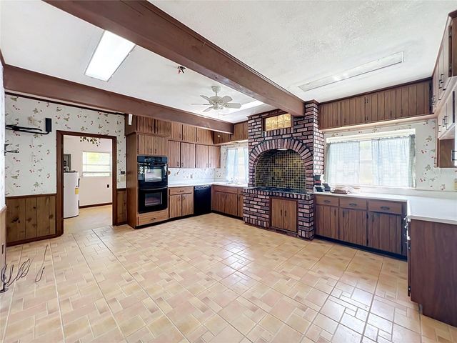 125 SNOW HILL ROAD, Geneva, FL 32732