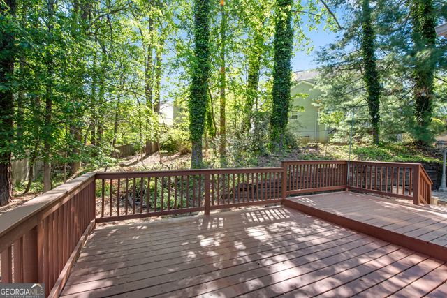 145 Riversong Dr, Alpharetta, GA 30022
