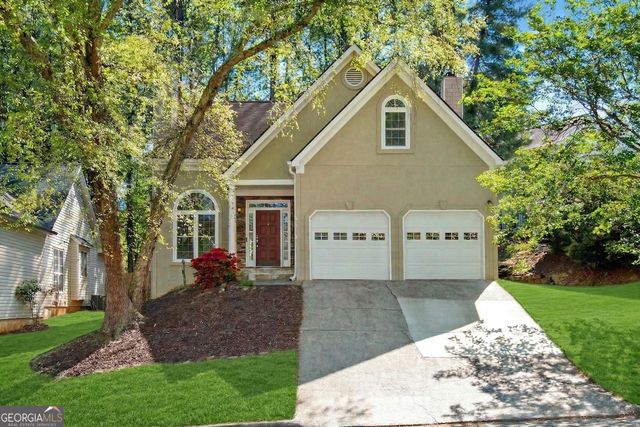 145 Riversong Dr, Alpharetta, GA 30022