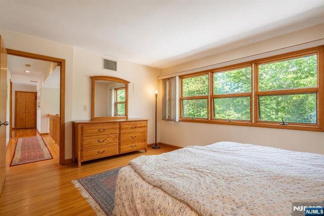 4 High Mountain, Lincoln Park Borough, NJ 07035