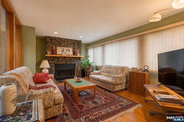 4 High Mountain, Lincoln Park Borough, NJ 07035