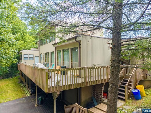 4 High Mountain, Lincoln Park Borough, NJ 07035