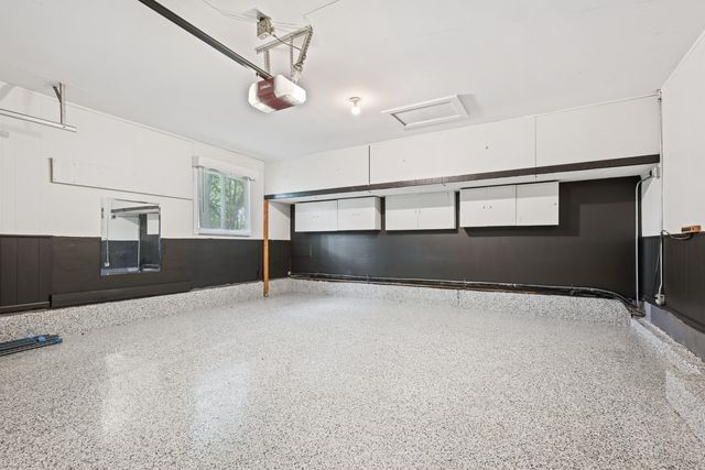 2 Croydon on Duxbury Street, Rolling Meadows, IL 60008