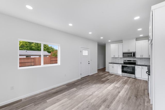 7748-7750 Wachtel Way, Orangevale, CA 95662