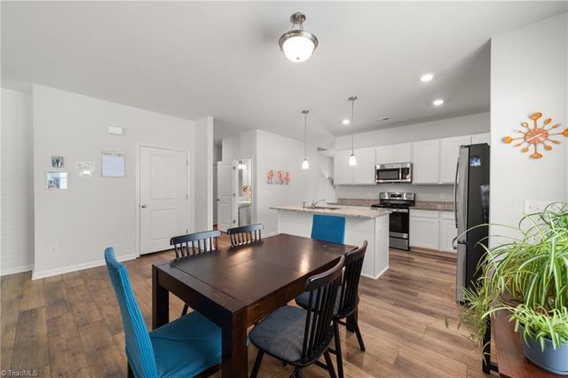 2205 Ever Chase Court, Winston-salem, NC 27103