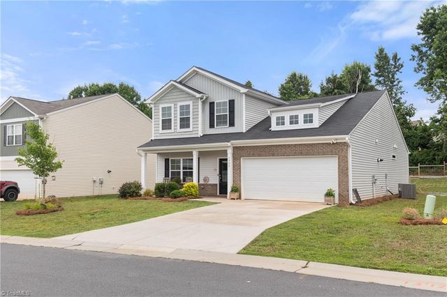 2205 Ever Chase Court, Winston-salem, NC 27103