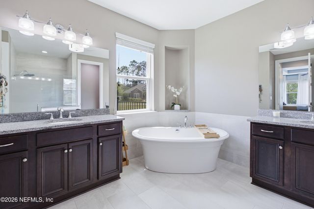 408 OXFORD ESTATES Way, St. Johns, FL 32259