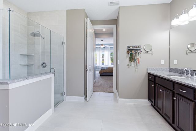 408 OXFORD ESTATES Way, St. Johns, FL 32259