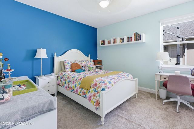 408 OXFORD ESTATES Way, St. Johns, FL 32259