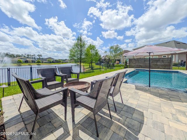 408 OXFORD ESTATES Way, St. Johns, FL 32259