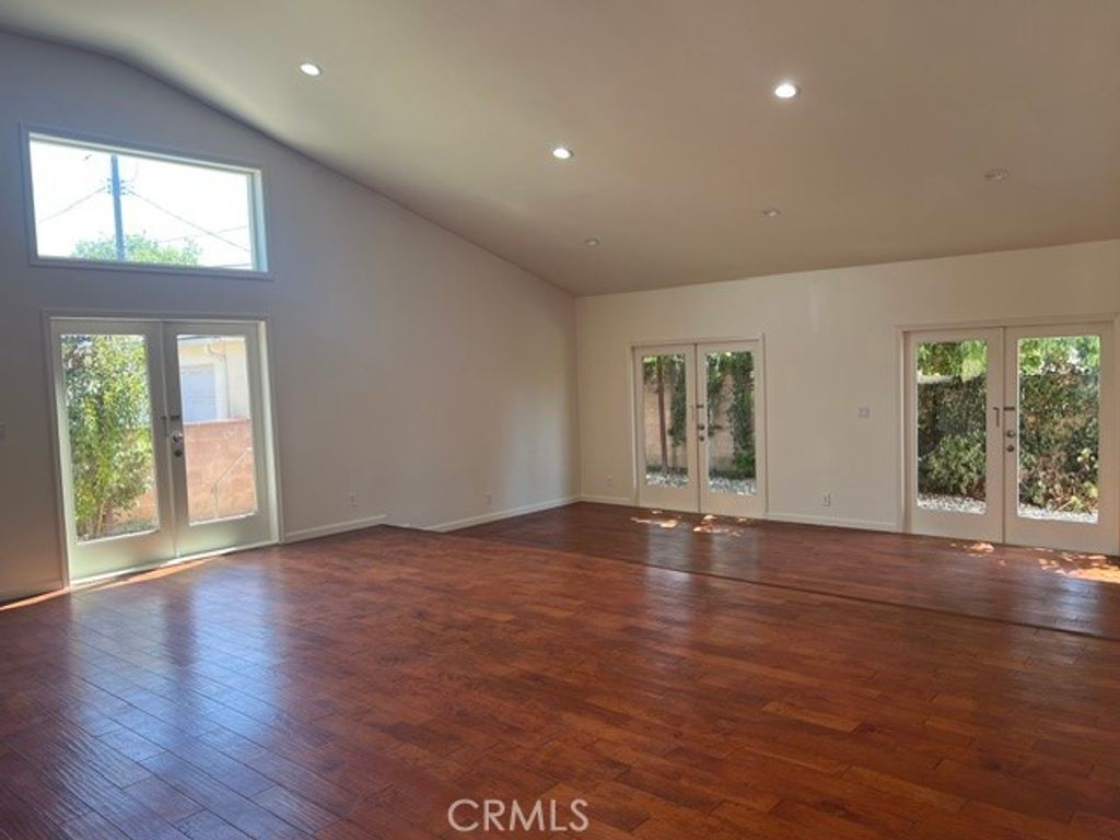 17226 Elkwood, Lake Balboa, CA 91406 — photo 3