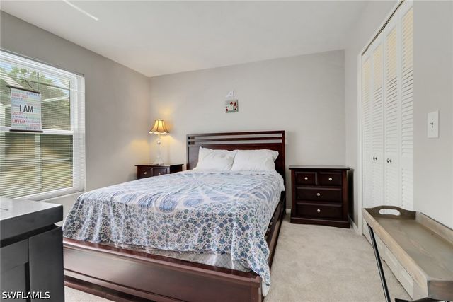 4556 Lakewood BLVD, Naples, FL 34112