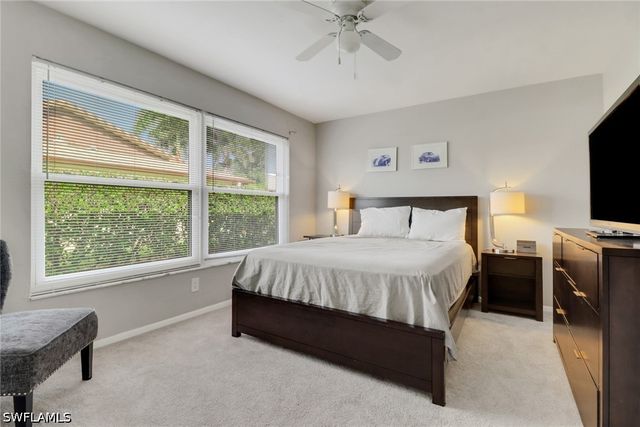 4556 Lakewood BLVD, Naples, FL 34112