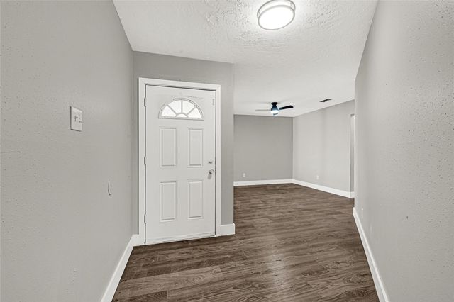 17519 Jolly Boat Drive, Crosby, TX 77532