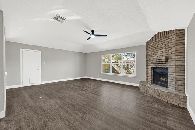 17519 Jolly Boat Drive, Crosby, TX 77532