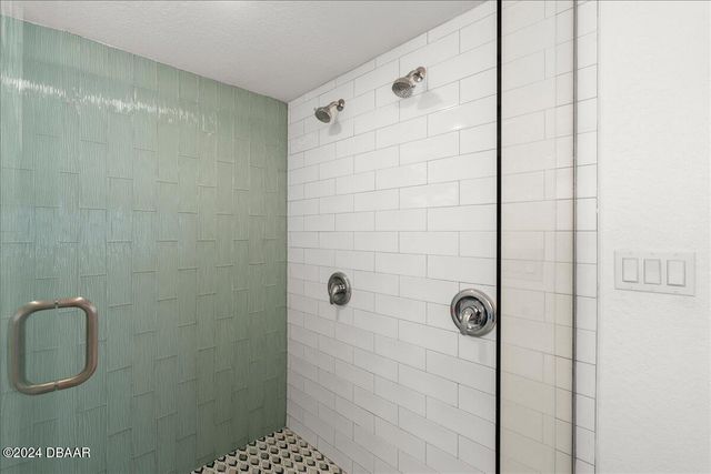 624 S Pine Street, New Smyrna Beach, FL 32169