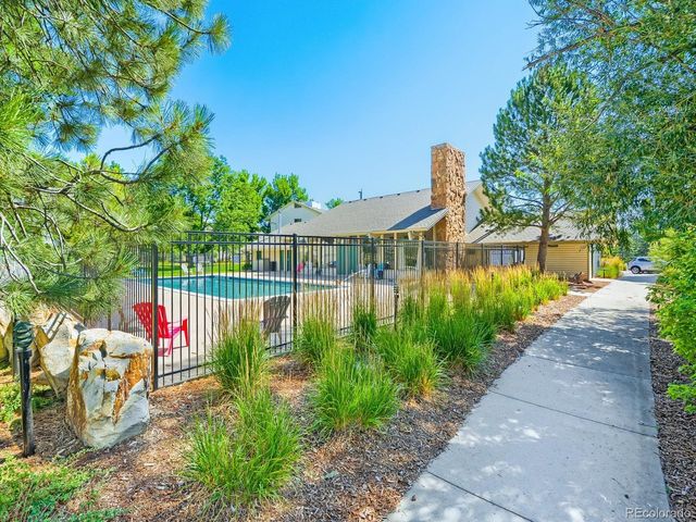 1705 Heatheridge Rd E-102, Fort Collins, CO 80526