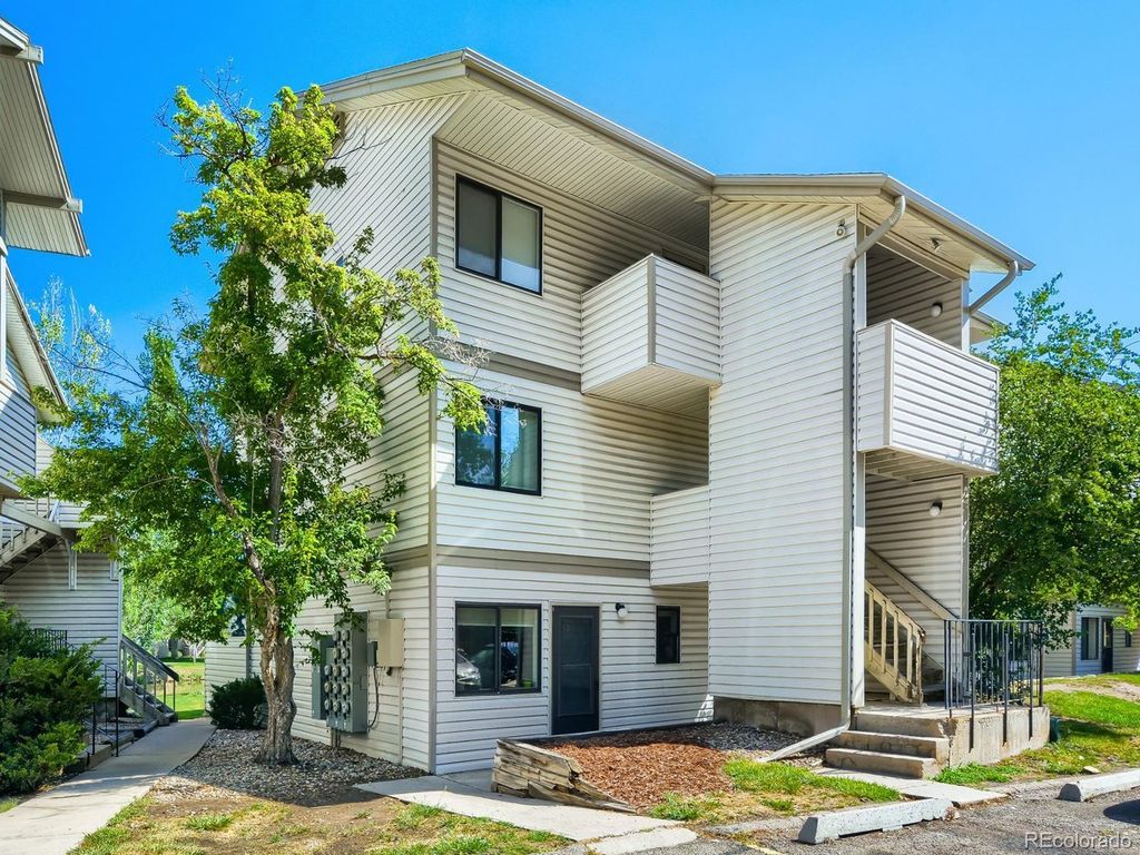 1705 Heatheridge Rd E-102, Fort Collins, CO 80526