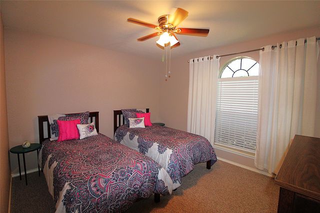 501 Barbara Jean Lane, Burleson, TX 76028