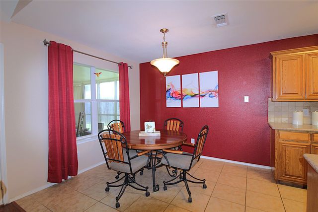 501 Barbara Jean Lane, Burleson, TX 76028