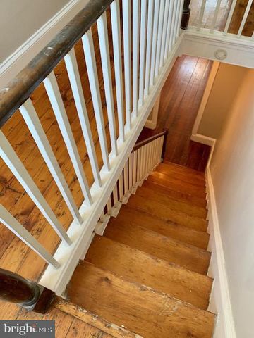 1107 E PALMER ST, Philadelphia, PA 19125