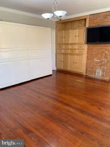 1107 E PALMER ST, Philadelphia, PA 19125