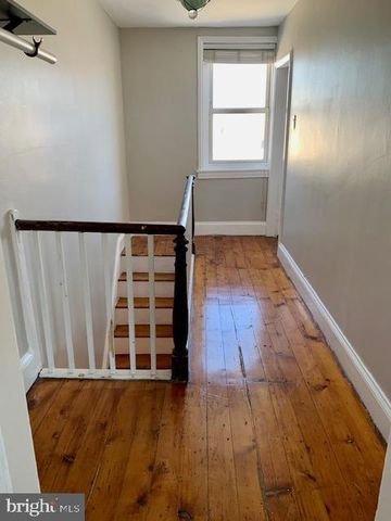 1107 E PALMER ST, Philadelphia, PA 19125