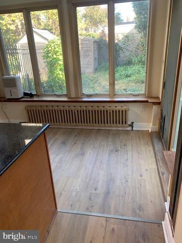 1107 E PALMER ST, Philadelphia, PA 19125