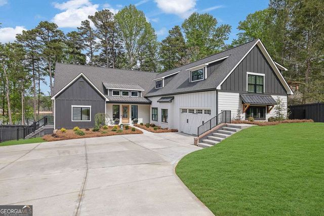 6093 Shadburn Ferry Road, Buford, GA 30518