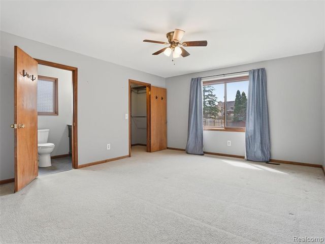 46689 Barbara Drive, Macomb, MI 48044