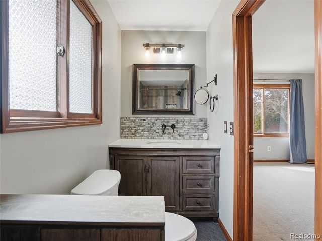 46689 Barbara Drive, Macomb, MI 48044