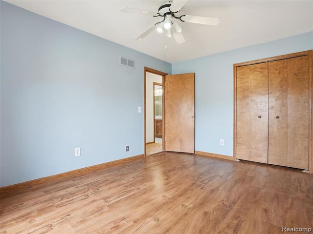 46689 Barbara Drive, Macomb, MI 48044