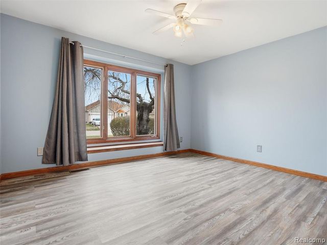 46689 Barbara Drive, Macomb, MI 48044