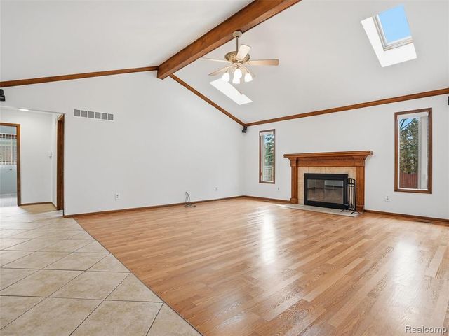 46689 Barbara Drive, Macomb, MI 48044