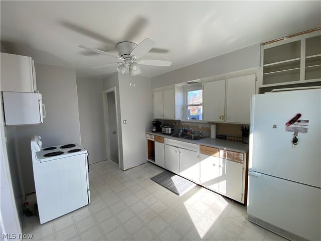 6879 Orchard Boulevard, Parma Heights, OH 44130